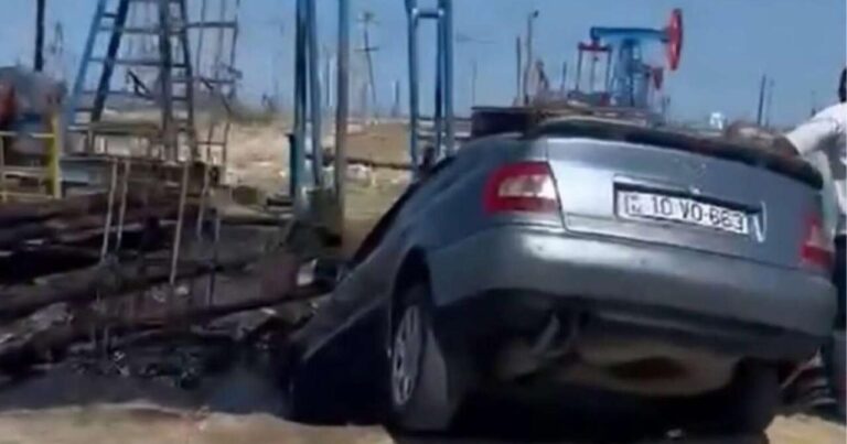 Bakıda “Audi” neft quyusuna düşdü – Video