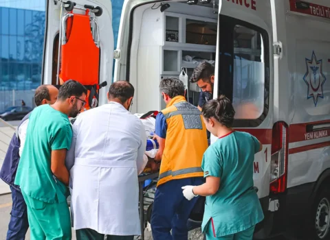 Bakıda müəmmalı ÖLÜM – Meyiti gecəyarı həyətdə tapıldı
