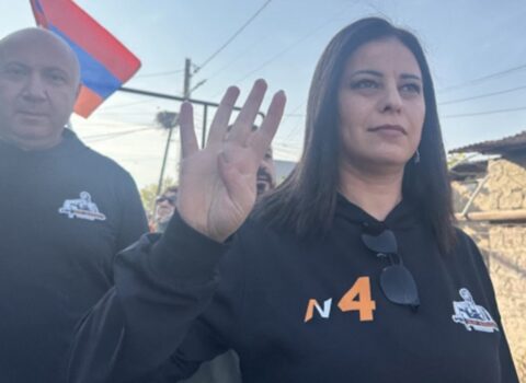 Ermənistanda partiya sədri dövlət sirrini 622 min dollara satıb