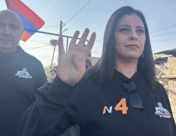 Ermənistanda partiya sədri dövlət sirrini 622 min dollara satıb