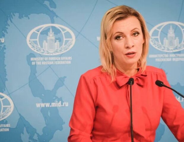 Zaxarova: Moskva İrəvanın Zelenskinin Qələbə Paradı ilə bağlı təhdidlərinə susmasını unutmur