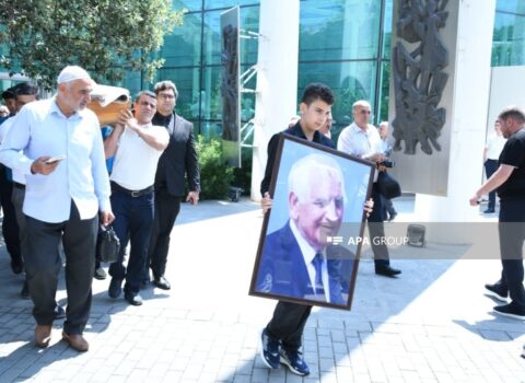 Nəriman Həsənzadə I Fəxri xiyabanda dəfn edildi
