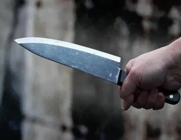 44 yaşlı kişi bıçaqlandı
