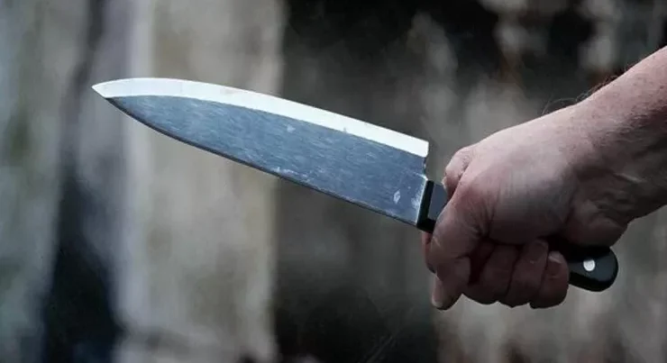 Gəncədə 44 yaşlı kişi bıçaqlandı