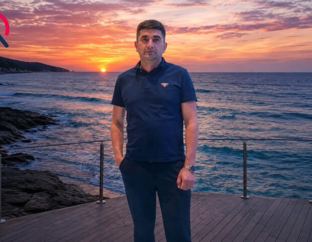 Qardaşı oğlu ilə dənizdə batan Arifin FOTOSU
