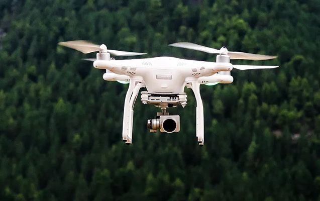 Mülki pilotsuz uçuş aparatlarının idarə edilməsi” informasiya sistemi yaradılacaq – FƏRMAN