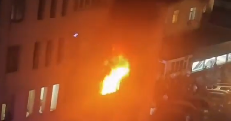 Xətaidə yaşayış binasında yanğın – Video
