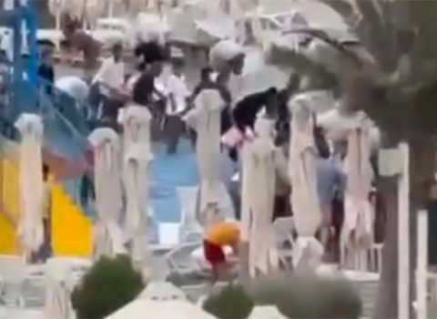 Nardaranda ayağı su nasosunda qalan azyaşlı ölüb