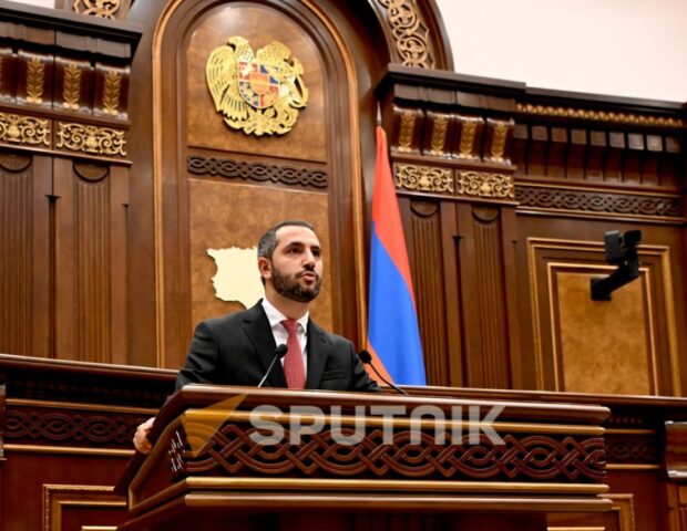 Ruben Rubinyan Ermənistan parlamentinin sədri seçildi