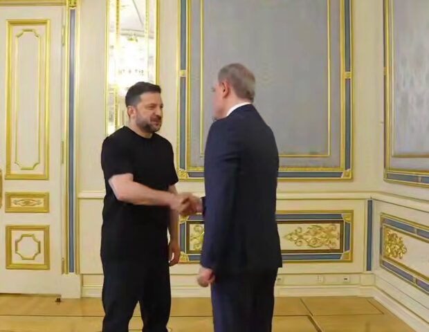 Zelenski Ceyhun Bayramovu qəbul etdi