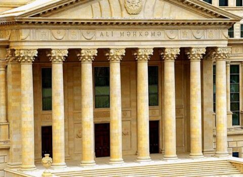 Bakıda 11 nəfəri aldadan professorun işi Ali Məhkəmədə