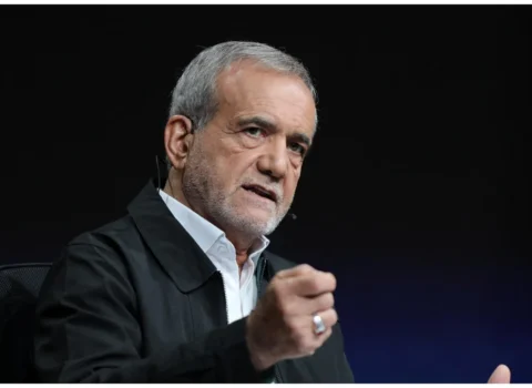 Pezeşkian: ABŞ ilə İsrail İranı 48 saat ərzində ələ keçirmək istəyirdi