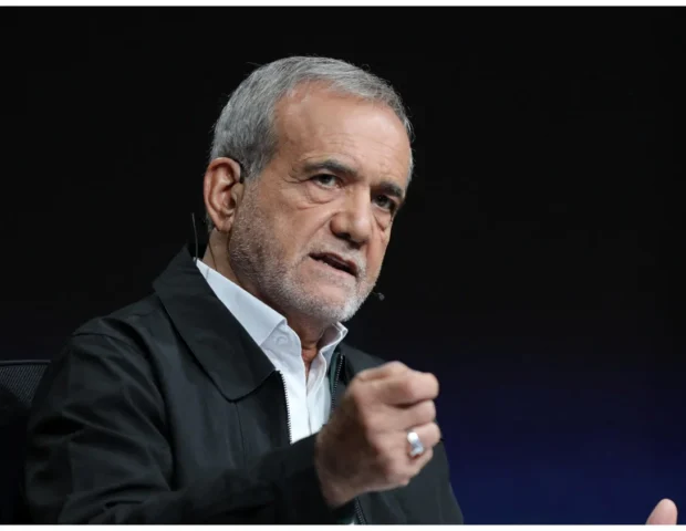 Pezeşkian: ABŞ ilə İsrail İranı 48 saat ərzində ələ keçirmək istəyirdi