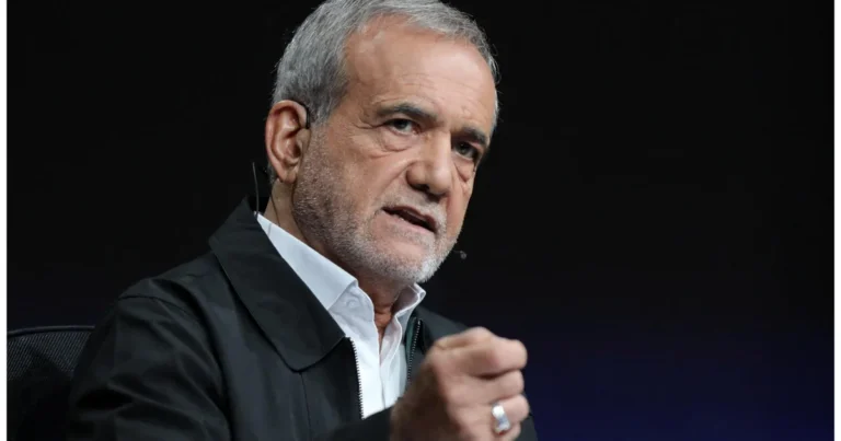 Pezeşkian: ABŞ ilə İsrail İranı 48 saat ərzində ələ keçirmək istəyirdi Pezeşkian: ABŞ ilə İsrail İranı 48 saat ərzində ələ keçirmək istəyirdi