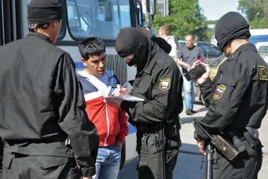 Rusiyadan YENİ QAYDA: 50 min cərimə və deportasiya – azərbaycanlılar da…