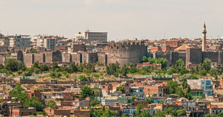 Türkiyə icazə vermədi, kürdlər məşhur erməni üçün hərəkətə keçdi – FOTO