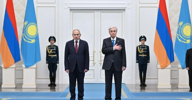 Paşinyan Tokayevi Ermənistana səfərə dəvət etdi – NƏ BAŞ VERİR? Paşinyan Tokayevi Ermənistana səfərə dəvət etdi – NƏ BAŞ VERİR?