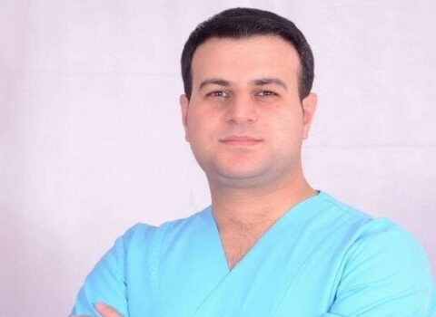 Sertifikatı olmasa da, özünü plastik cərrah kimi reklam edir – Elnur Mehrəli qanunu saymır?