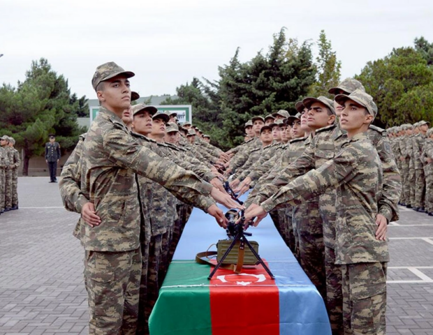 Hərbi toplanış kimlər üçün məcburi deyil?