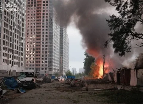 Rusiya 40 saatdır Kiyevi bombalayır