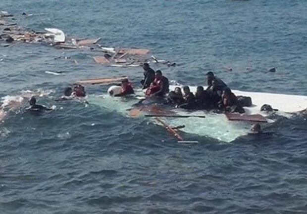 Tunis sahilində miqrant qayığı batdı: 14 nəfər öldü
