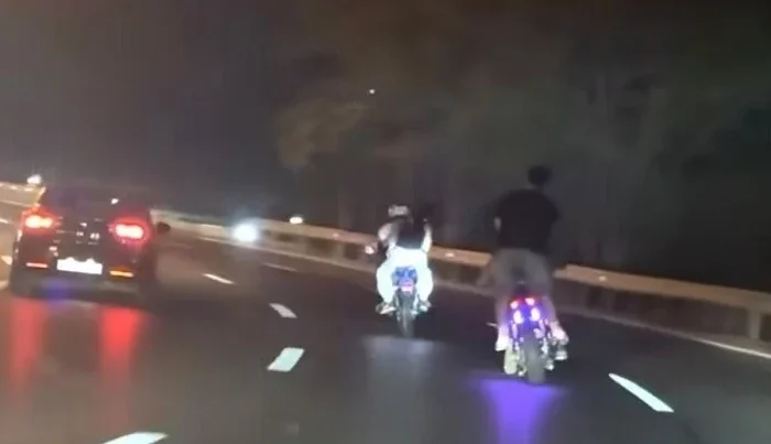 Bakıda avtoxuliqanlıq edən moped sürücüsü həbs edildi Bakıda avtoxuliqanlıq edən moped sürücüsü həbs edildi