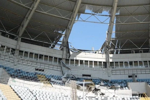 Rus ordusu bu dəfə stadionu vurdu – Foto