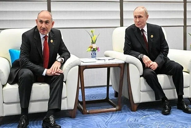 Putinlə Paşinyan görüşünün təfərrüatı açıqlandı