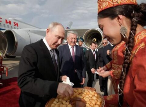 Putin Qırğızıstana getdi – VİDEO