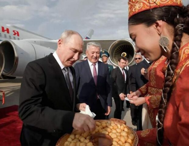 Putin Qırğızıstana getdi – VİDEO