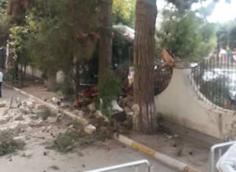 Bakıda avtobus 3 maşını əzib hasara çırpıldı – FOTO