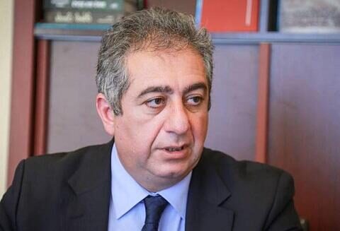 Prokuror Qubad İbadoğlunun qardaşına cəza istədi
