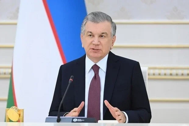 Şövkət Mirziyayev Mehriban Əliyevanı təbrik etdi