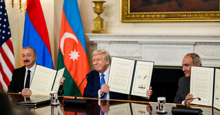 ABŞ Azərbaycan və Ermənistanla bağlı mövqeyini yenidən açıqladı ABŞ Azərbaycan və Ermənistanla bağlı mövqeyini yenidən açıqladı