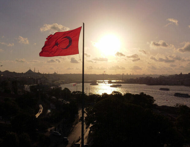 Qara dənizdə hərəkət bərpa edildi – Türkiyədən yeni qərar