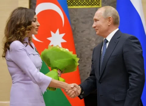 Vladimir Putin Birinci vitse-prezident Mehriban Əliyevanı təbrik edib
