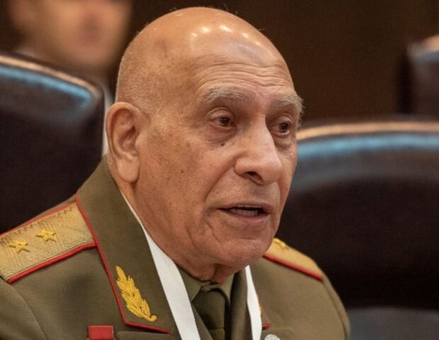 Erməni general Ermənistan pasportundan imtina etdiyinin SƏBƏBİNİ AÇIQLADI