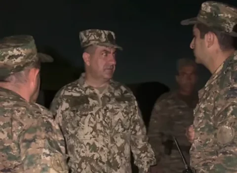 Ermənistanın müdafiə nazirinin müavini hərbi hissələrə gözlənilməz səfər etdi (VİDEO)