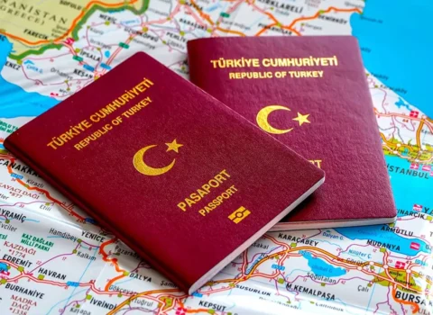 Türkiyədə minlərlə adamın vətəndaşlığı ləğv olundu