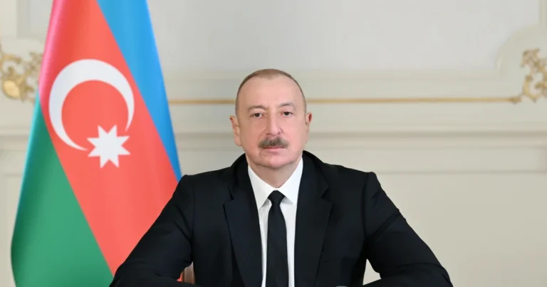 Prezidentdən ona verilən 500 min dollarlıq mükafatla bağlı QƏRAR