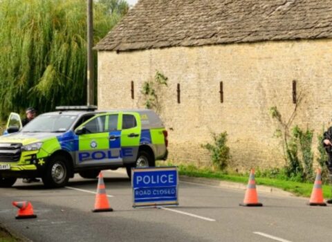 Britaniyada beş nəfər terrorçuluq ittihamı ilə həbs edildi
