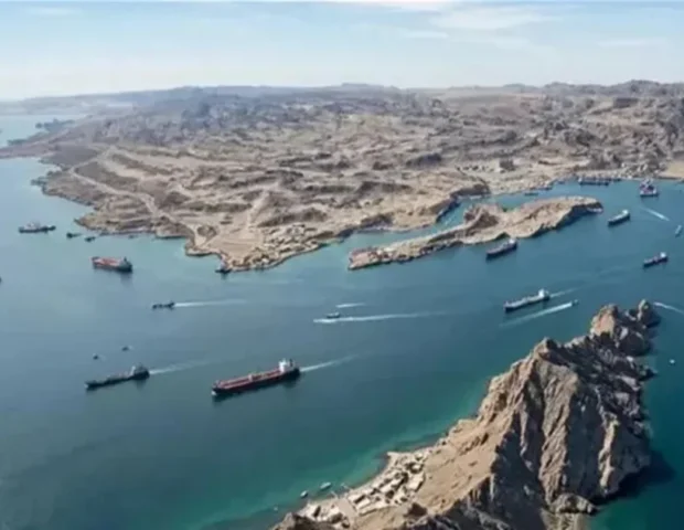 Hörmüz boğazı bağlandı