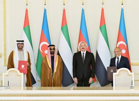 Azərbaycanla Birləşmiş Ərəb Əmirlikləri arasında 6 sənəd imzalanıb