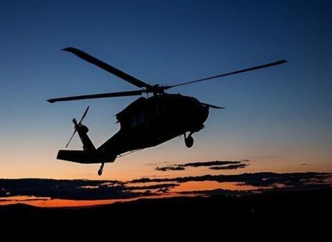 Məşhur müğənni helikopter qəzasında həlak oldu