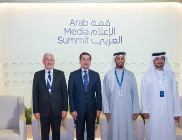 Hikmət Hacıyev Ərəb Media Forumunda iştirak etdi