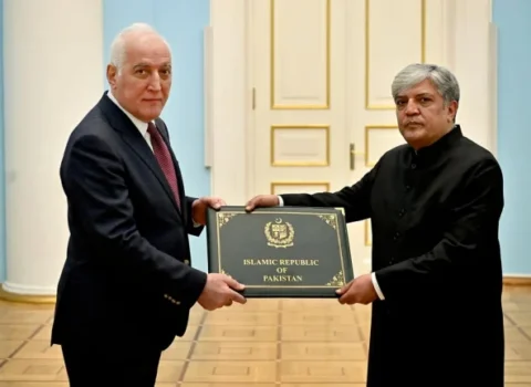 Pakistan Ermənistana ilk səfirini təyin etdi