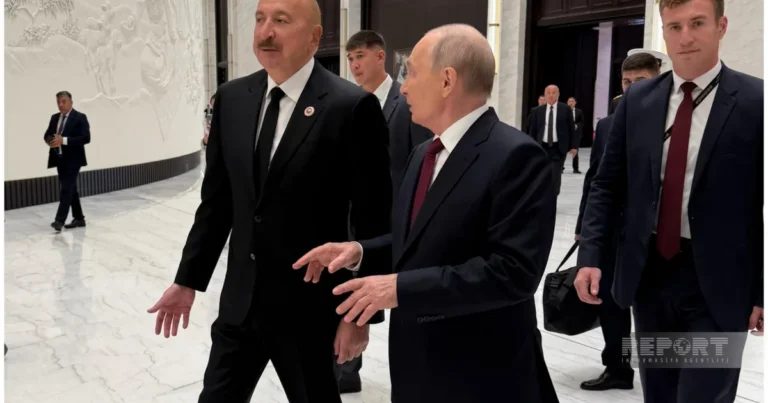 İlham Əliyev Bişkekdə Vladimir Putinlə ayaqüstü görüş keçirdi