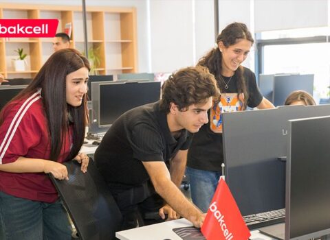 Bakcell Peerstack Academy tələbələri üçün hakaton keçirib – FOTO