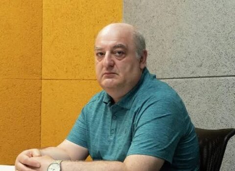 Erməni ekspert: Paşinyanın Bişkekə səfəri tamamilə uğursuz oldu
