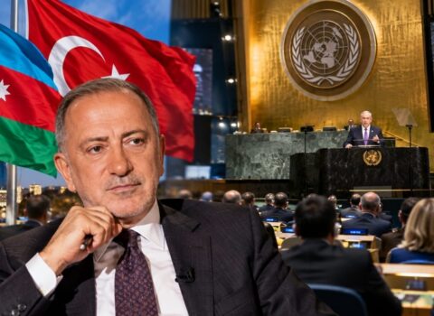 Fatih Altaylı qılınc çəkdi: “Ərəblərə gələndə hamı lal olur, Azərbaycana gələndə şahin”